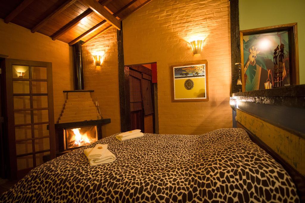 Pousada Cabanas No Mundo Гонсалвис Экстерьер фото